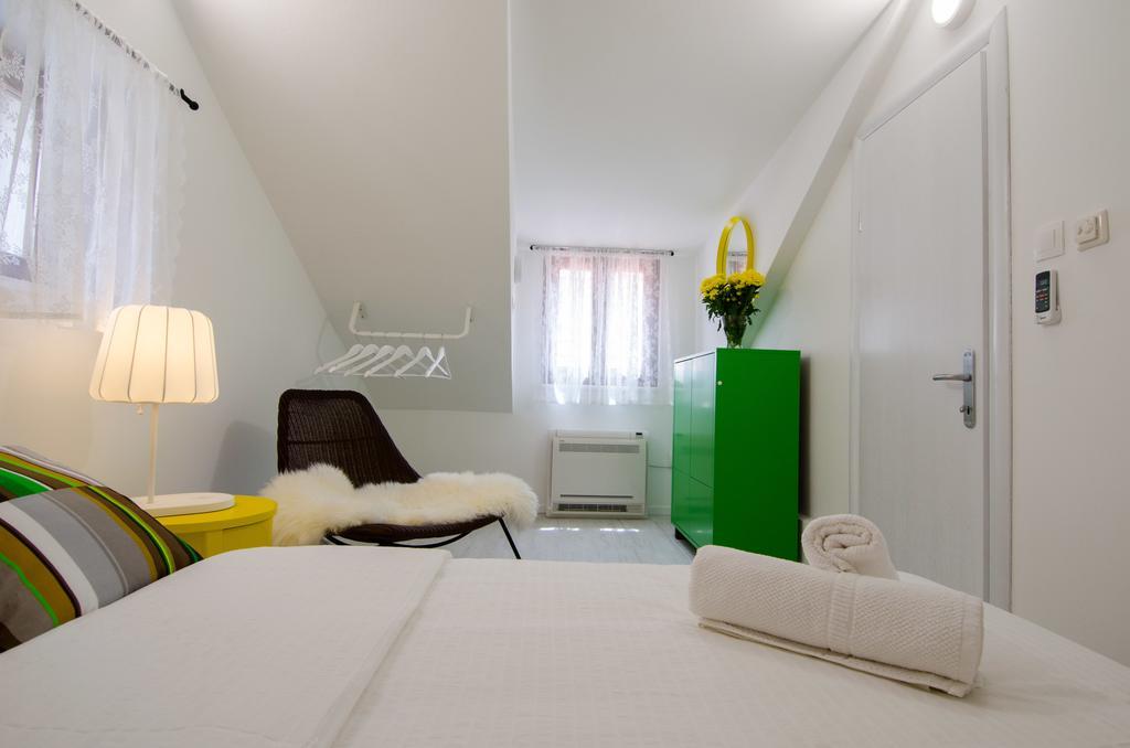 Apartments & Rooms Tiramola - Old Town 트로기르 객실 사진